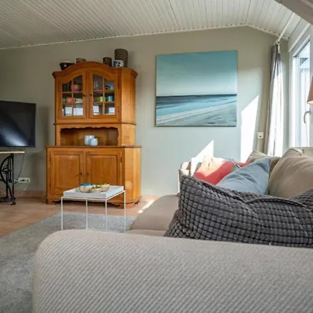 Apartment Grosse In Perfekter Lage Mit Balkon! Westerland