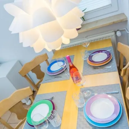 Apartmán Grosse In Perfekter Lage Mit Balkon! *