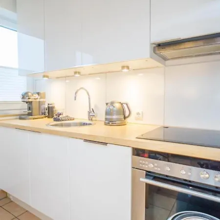 아파트 Grosse In Perfekter Lage Mit Balkon!